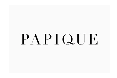Black serif word “PAPIQUE” centered on a light gray background.