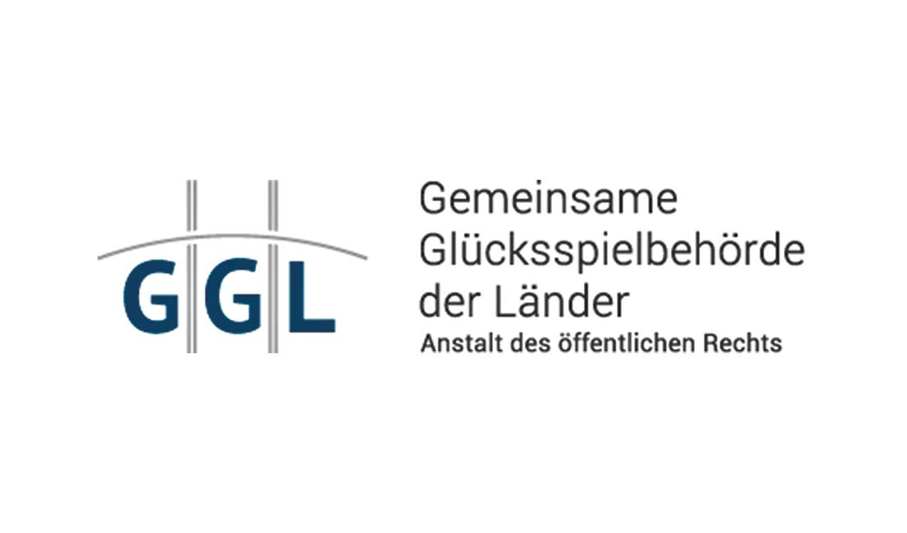 Logo with “GGL” letters and German text “Gemeinsame Glücksspielbehörde der Länder” on white background.